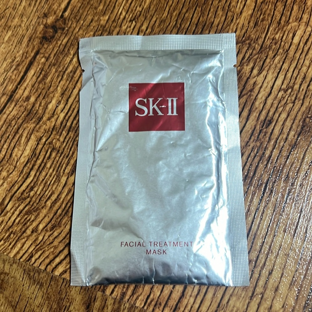 SK-11 Facial Treatment Mask(New)